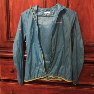 Marmot women’s trail wind jacket with hood